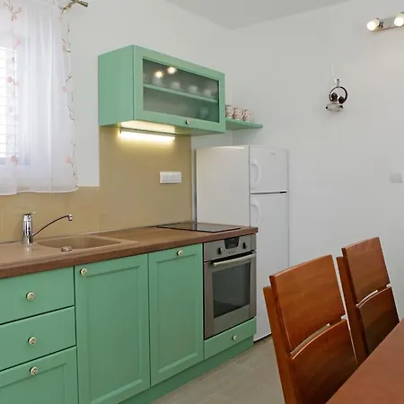 Robinzon Zavala Ferienhaus Povlja (Brac)