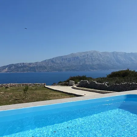 Ferienhaus Robinzon Zavala Povlja (Brac)
